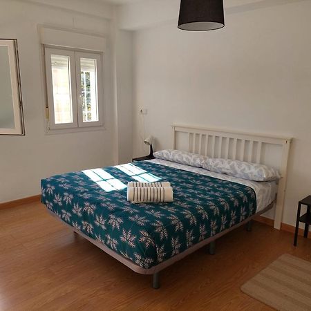 Sirena Center Apartment Sevilla Buitenkant foto